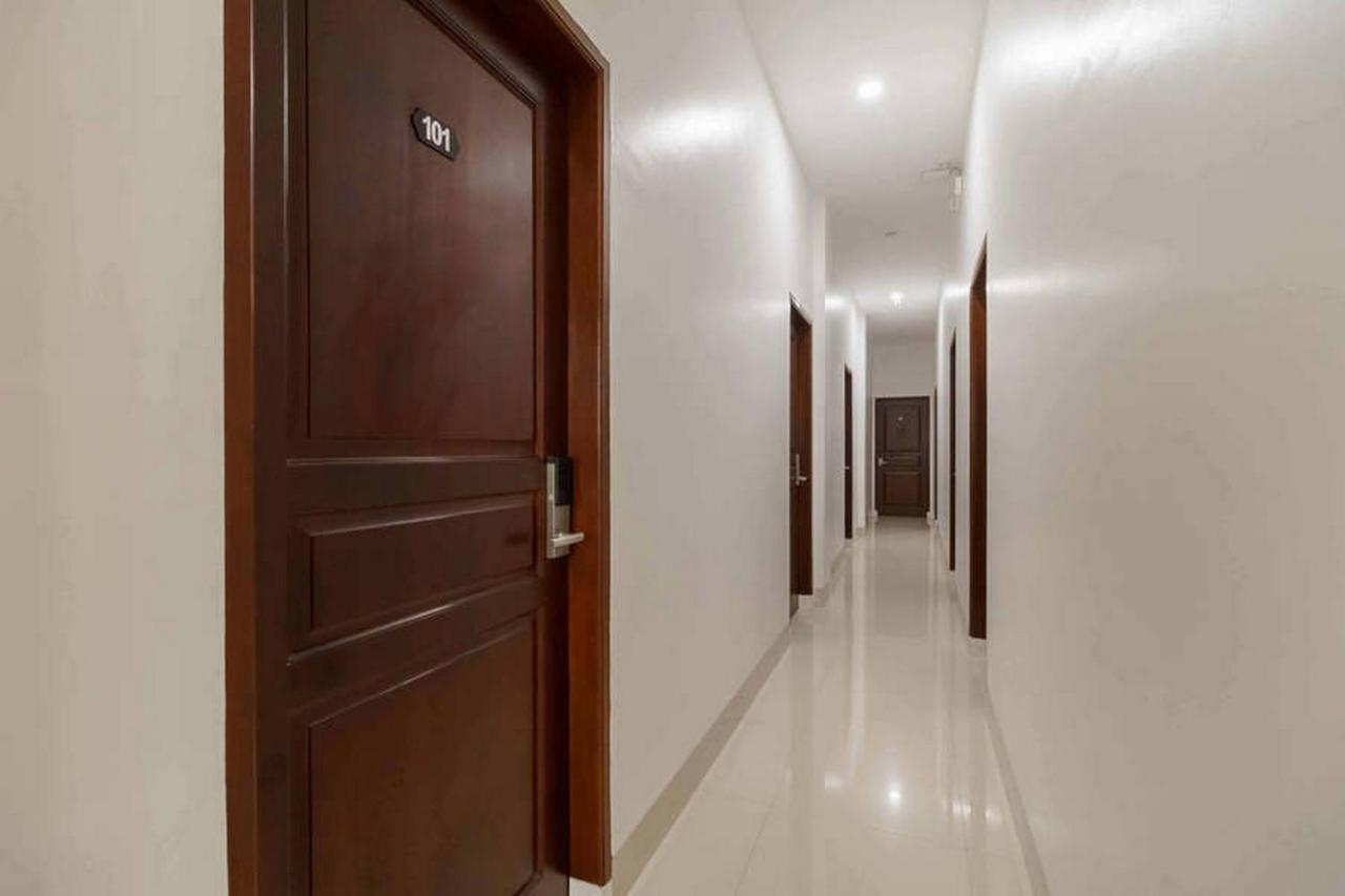 Reddoorz At Seindo Hotel Medan Sunggal Kültér fotó