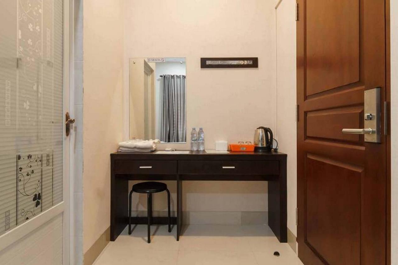 Reddoorz At Seindo Hotel Medan Sunggal Kültér fotó